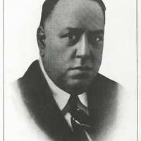 Sr. Enrique Fontanills maestro de la crónica habanera.