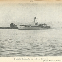 O monitor Parnahyba no porto de Corumba