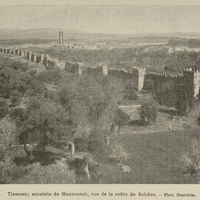 Tlemcen; enceinte de Mansourah, vue de la route de Sebdou.