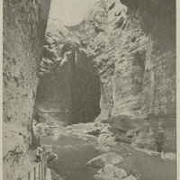 Sous les voûtes du Rummel.