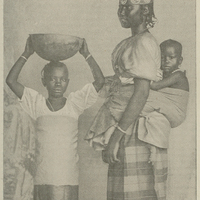Femme ouolove et ses enfants