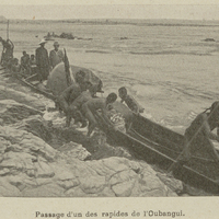 Passage d'un des rapides de l'Oubangui.