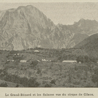 Le Grand-Bénard et les Salazes vus du cirque de Cilaos.