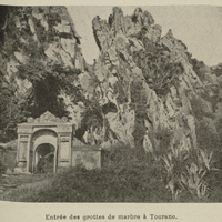 Entrée des grottes de marbre à Tourane.