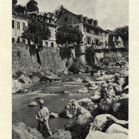 Along the Roxelane, Saint-Pierre