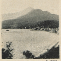 Saint-Pierre au pied de la Montagne Pelée
