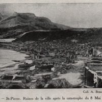 Saint-Pierre. Ruines de la ville après la catastrophe du 8 mai 1902