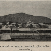 La villes des Gonaïves vue du marché. ( Au milieu le musée du centenaire )
