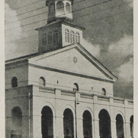 L'intérieur de la cathédrale paré pour les Fêtes d'Inauguration