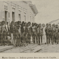 Matto Grosso - Indiens guatos dans une rue de Cuyaba