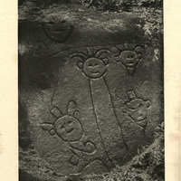 Dessins caraïbes sur les roches, au petit Carbet