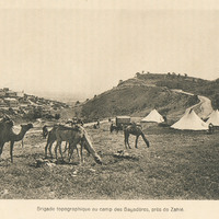 Brigade topographique au camp des Bagaudères, près de Zahé