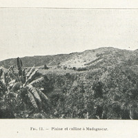 Plaine et colline à Madagascar