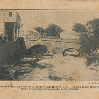 Le pont de la Rivière-aux-Herbes. Ce pont, le plus ancien de la colonie, relie le quartier Saint…