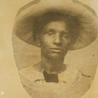 [32_Mme Bascom Frédéric née Marican Mars]