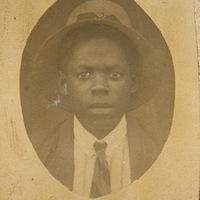 [70_Henry Sloyd Louis]